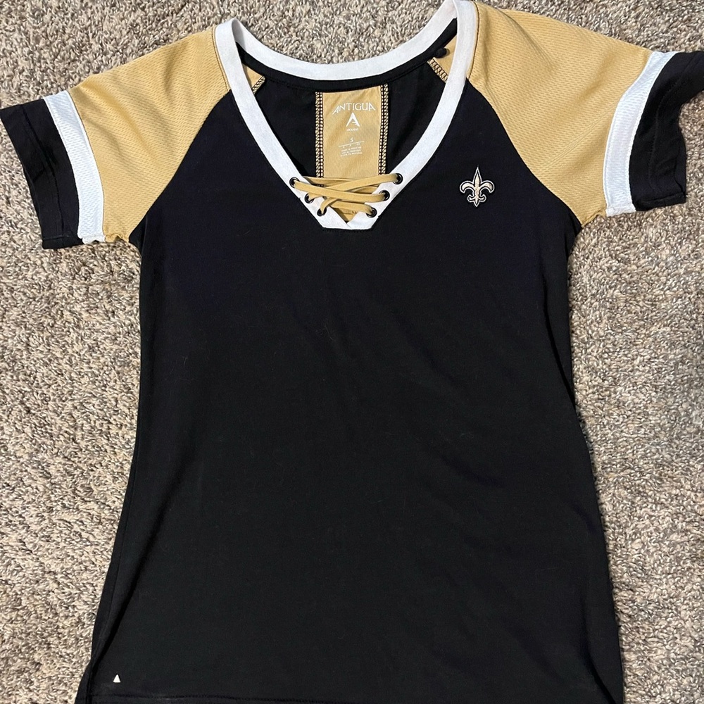 Women’s New Orleans Saints shirt